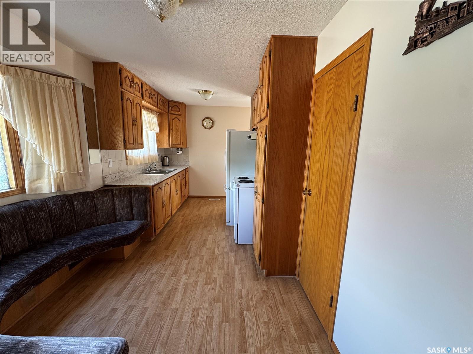 1909 7th Avenue E, Regina, Saskatchewan  S4N 4M7 - Photo 11 - SK049309