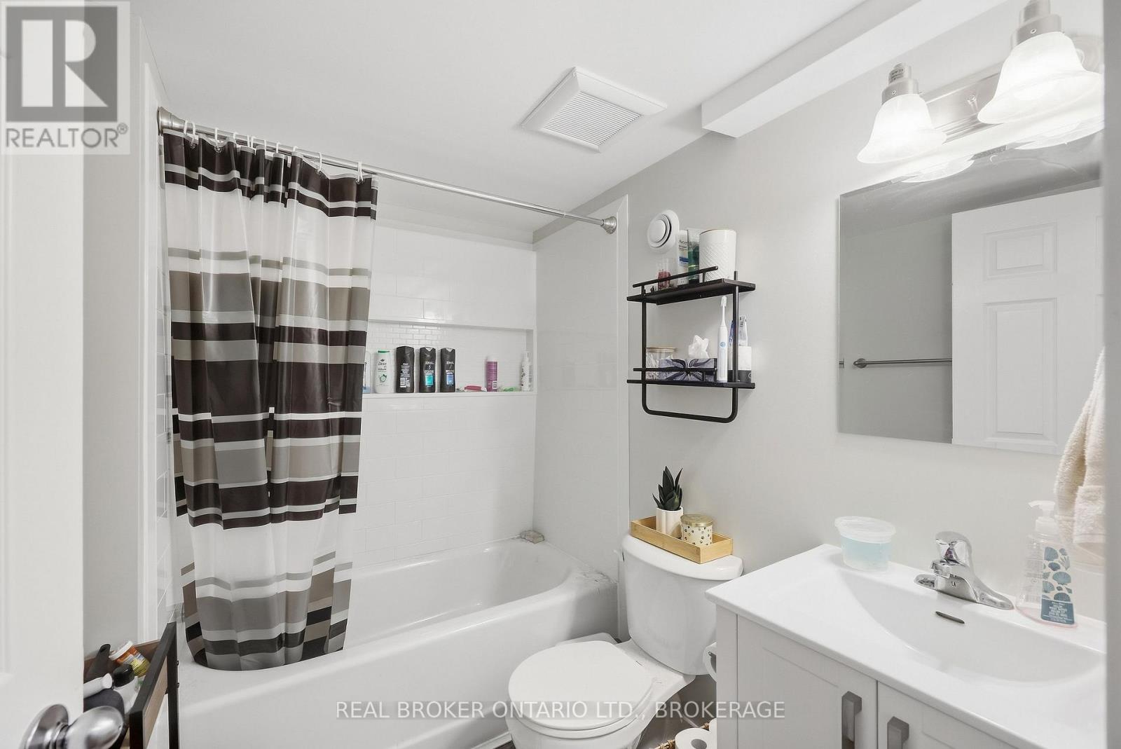 23 Huff Avenue, Loyalist, Ontario  K7N 1S5 - Photo 26 - X13824338