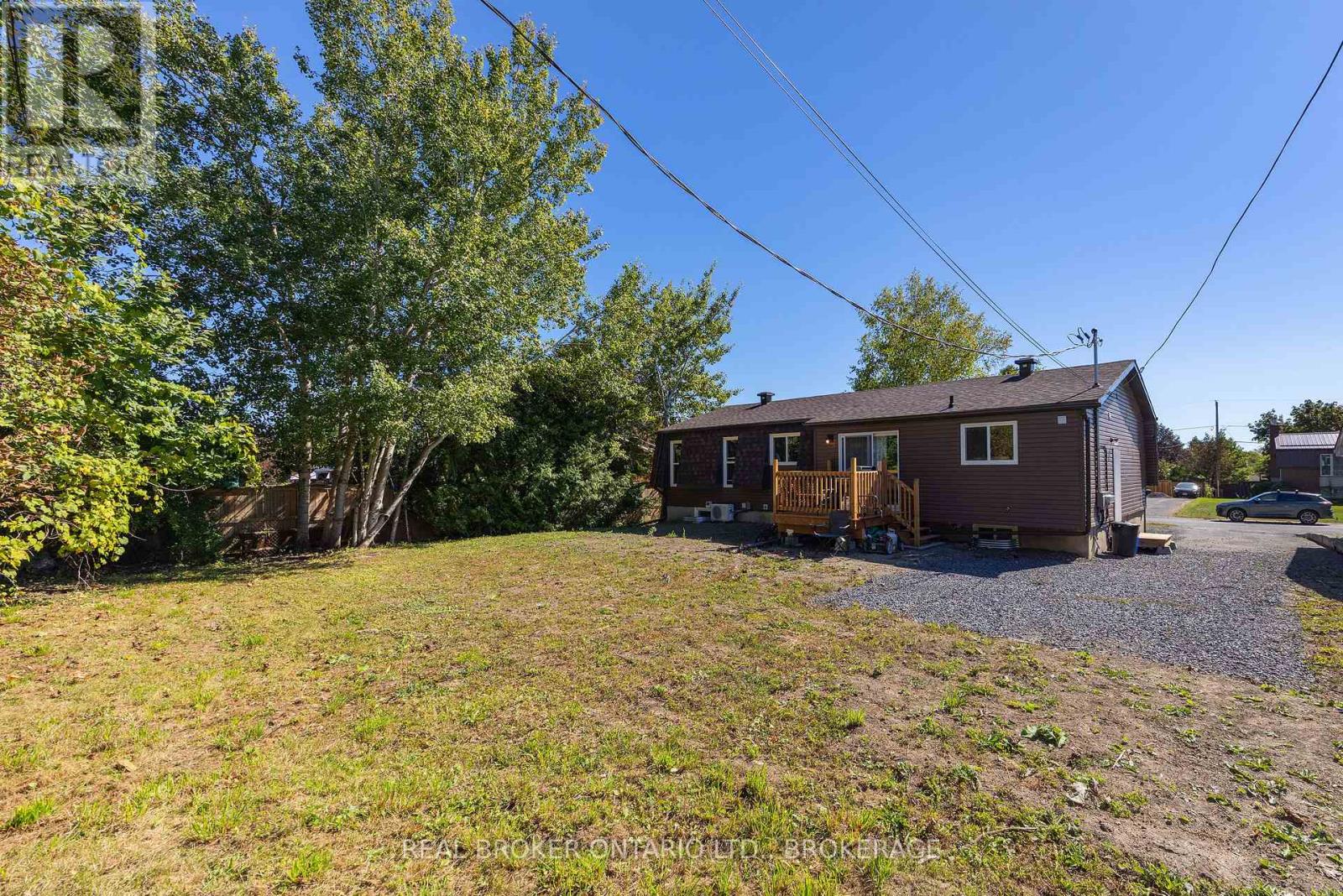 23 Huff Avenue, Loyalist, Ontario  K7N 1S5 - Photo 37 - X13824338