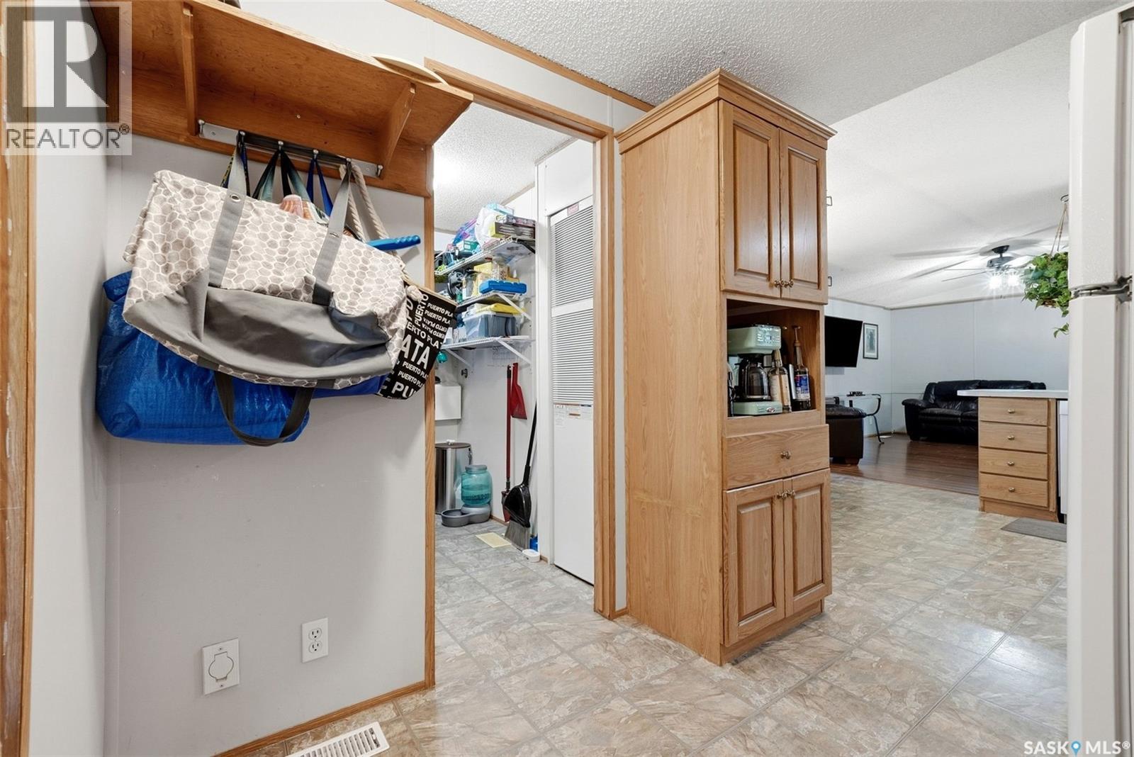 44 Walters Court, Pilot Butte, Saskatchewan  S0G 3Z0 - Photo 11 - SK049231