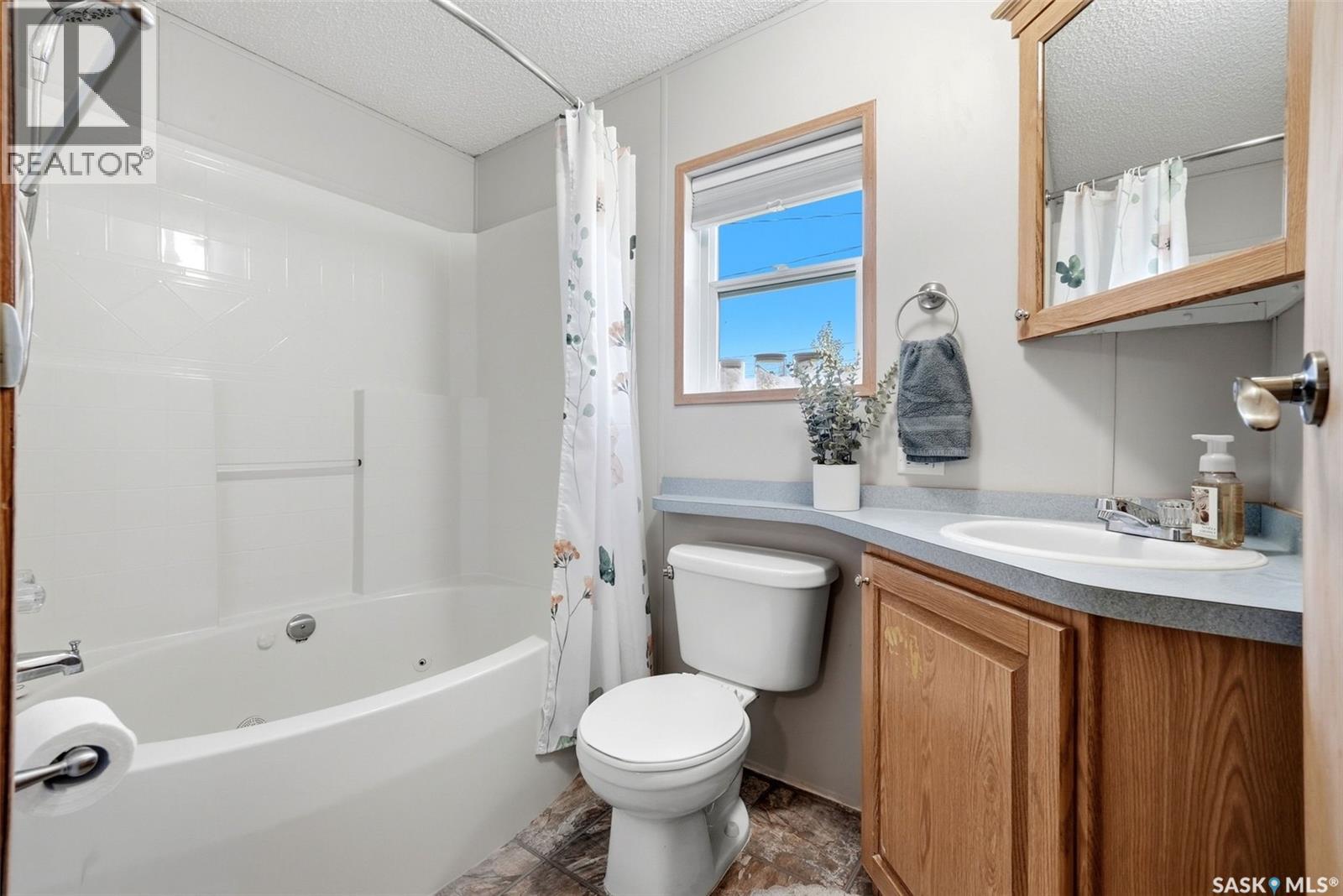 44 Walters Court, Pilot Butte, Saskatchewan  S0G 3Z0 - Photo 17 - SK049231
