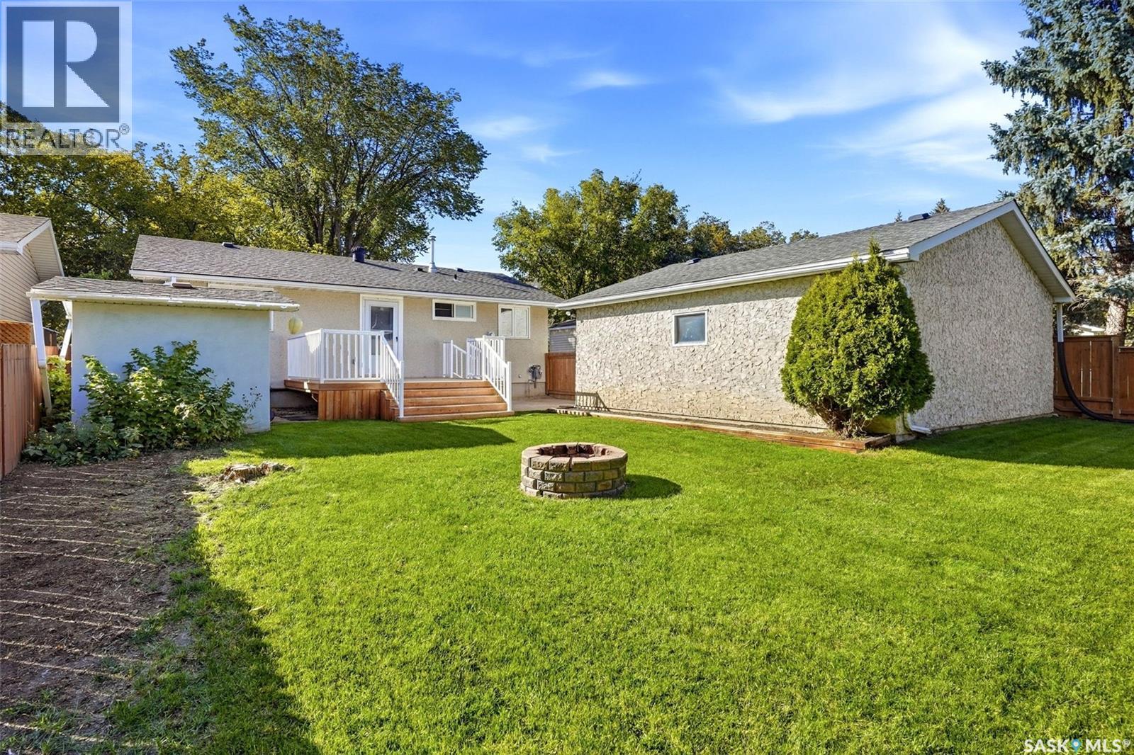 16 Sandison Crescent, Regina, Saskatchewan  S4R 6R9 - Photo 31 - SK049084
