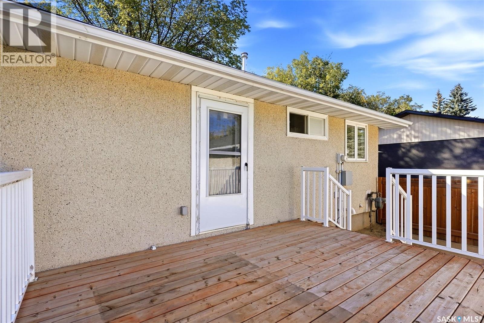 16 Sandison Crescent, Regina, Saskatchewan  S4R 6R9 - Photo 33 - SK049084