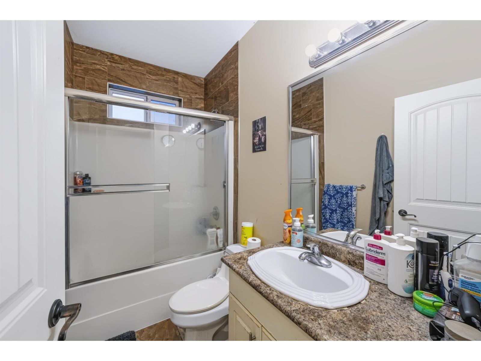35708 Zanatta Place, Abbotsford, British Columbia  V3G 0B4 - Photo 33 - R3168253