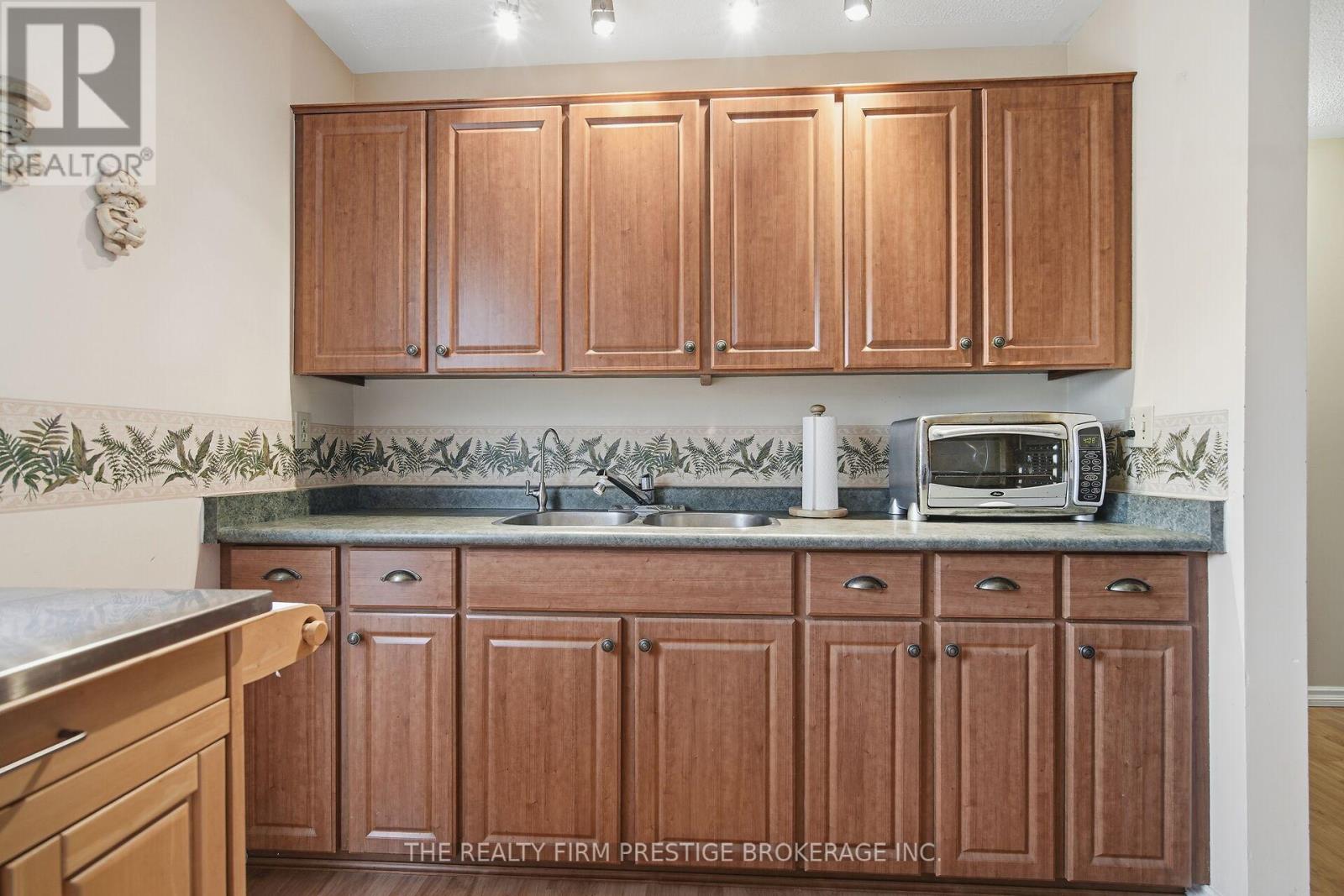 126 Gardenvale Crescent, London South, Ontario  N6J 4B9 - Photo 13 - X13824334