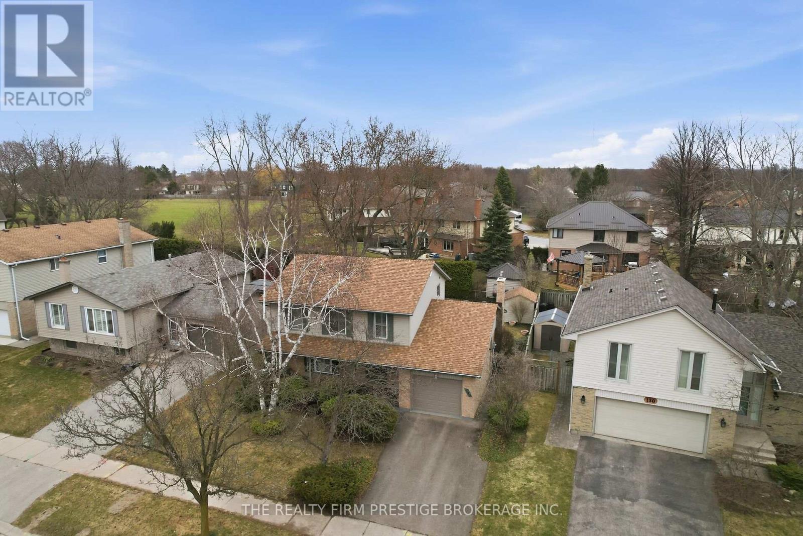 126 Gardenvale Crescent, London South, Ontario  N6J 4B9 - Photo 2 - X13824334