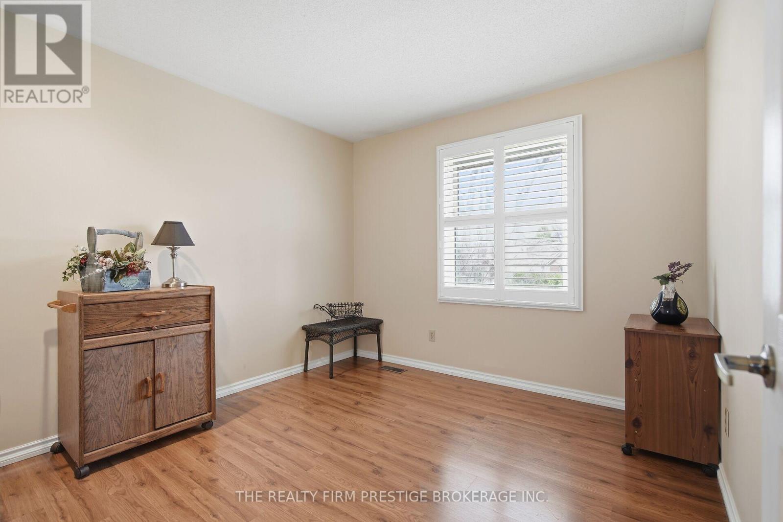 126 Gardenvale Crescent, London South, Ontario  N6J 4B9 - Photo 26 - X13824334