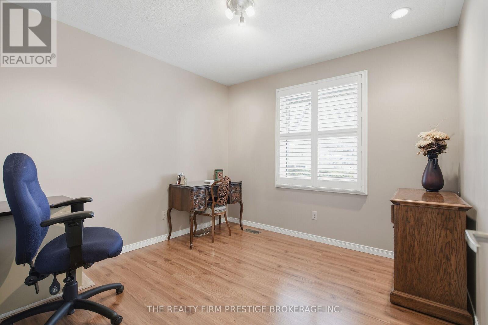 126 Gardenvale Crescent, London South, Ontario  N6J 4B9 - Photo 28 - X13824334