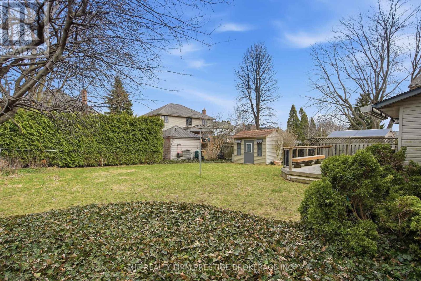 126 Gardenvale Crescent, London South, Ontario  N6J 4B9 - Photo 33 - X13824334
