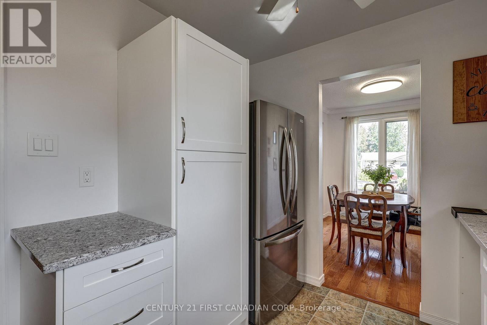 24 Erinlea Drive, St. Thomas, Ontario  N5R 5N8 - Photo 29 - X13824404