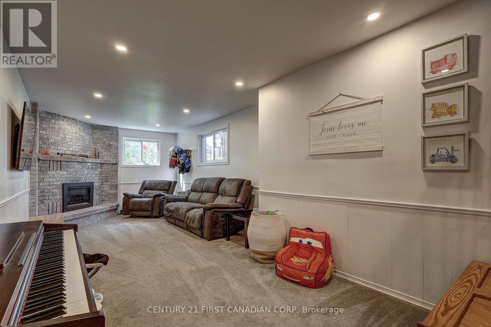24 Erinlea Drive, St. Thomas, Ontario  N5R 5N8 - Photo 43 - X13824404