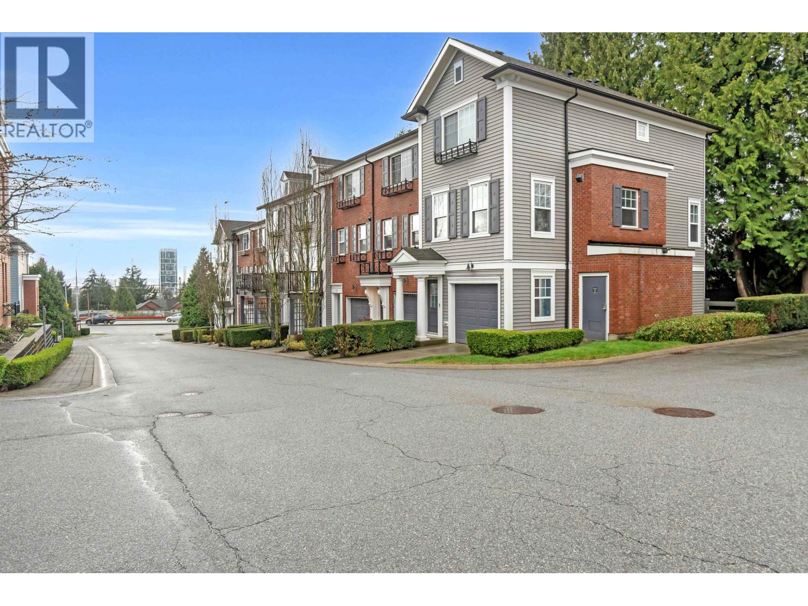 81 688 EDGAR AVENUE, Coquitlam, British Columbia