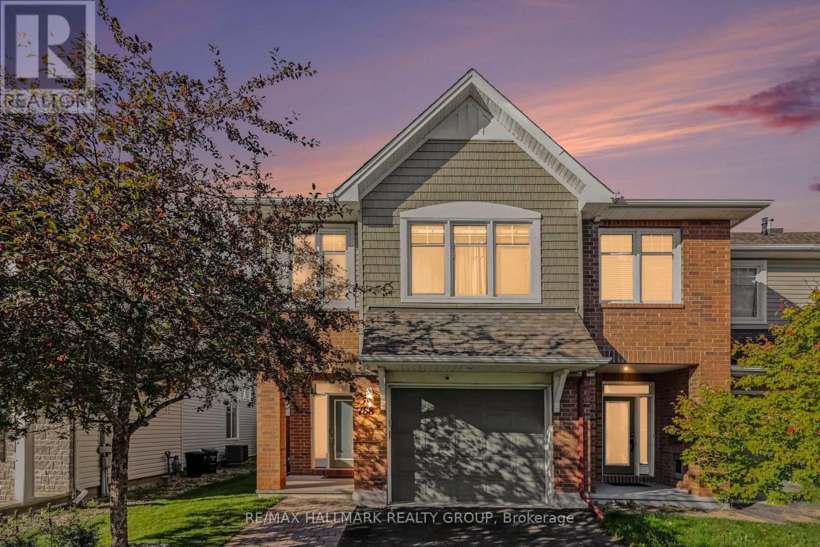 768 White Alder Avenue, Ottawa, Ontario  K1T 0E9 - Photo 1 - X13824426