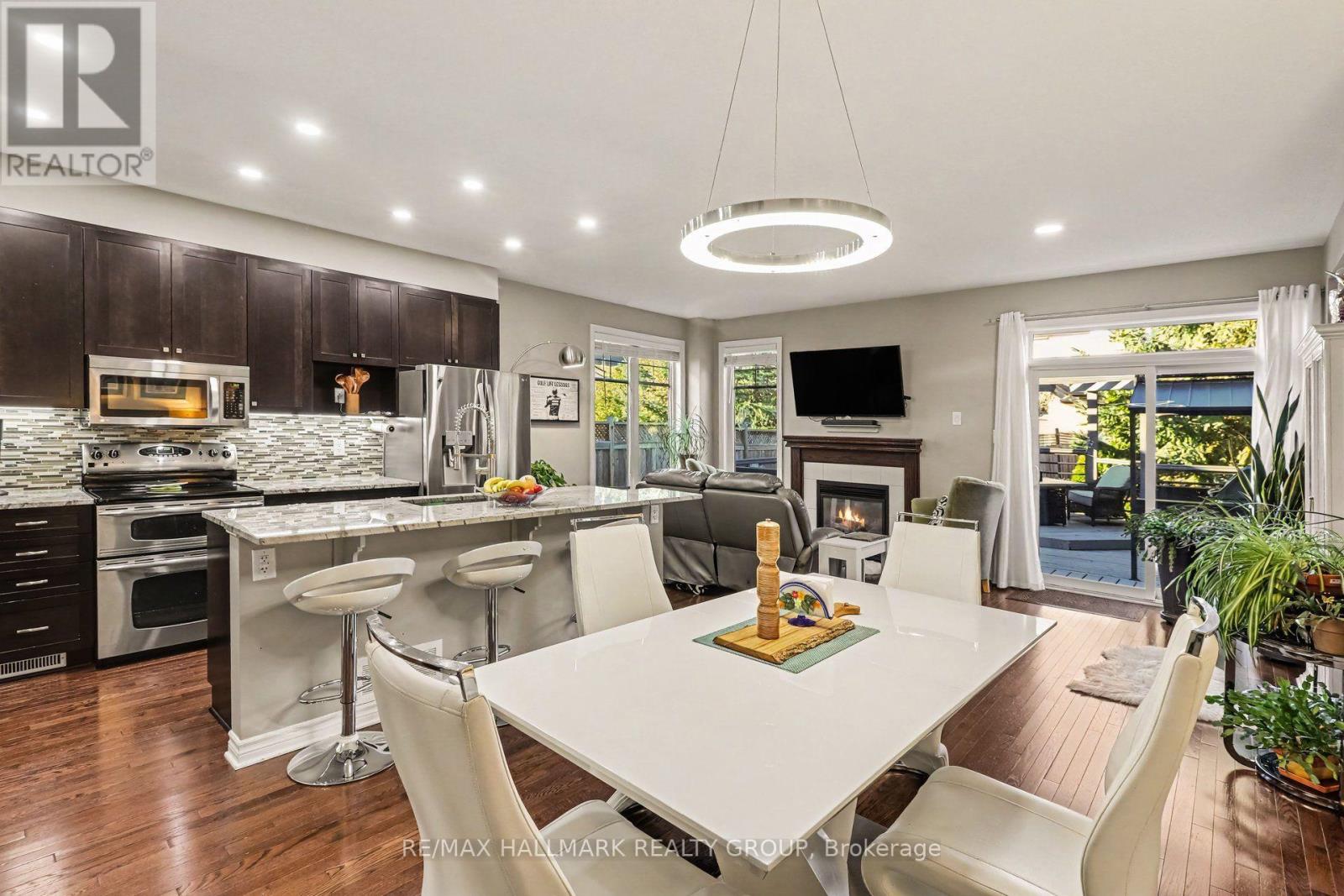 768 White Alder Avenue, Ottawa, Ontario  K1T 0E9 - Photo 10 - X13824426