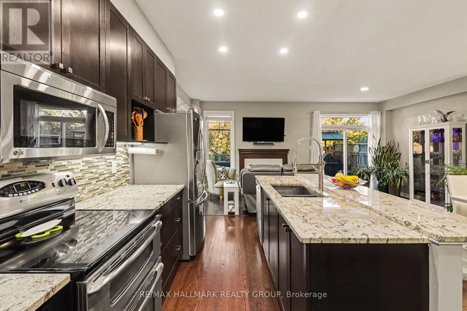 768 White Alder Avenue, Ottawa, Ontario  K1T 0E9 - Photo 14 - X13824426