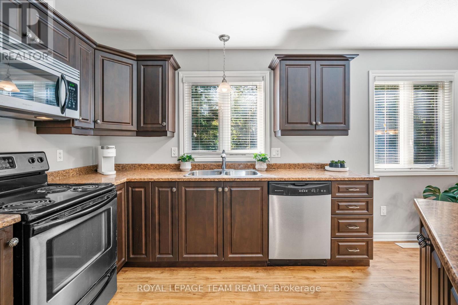 19 Hickory Drive, North Grenville, Ontario  K0G 1J0 - Photo 11 - X13824656