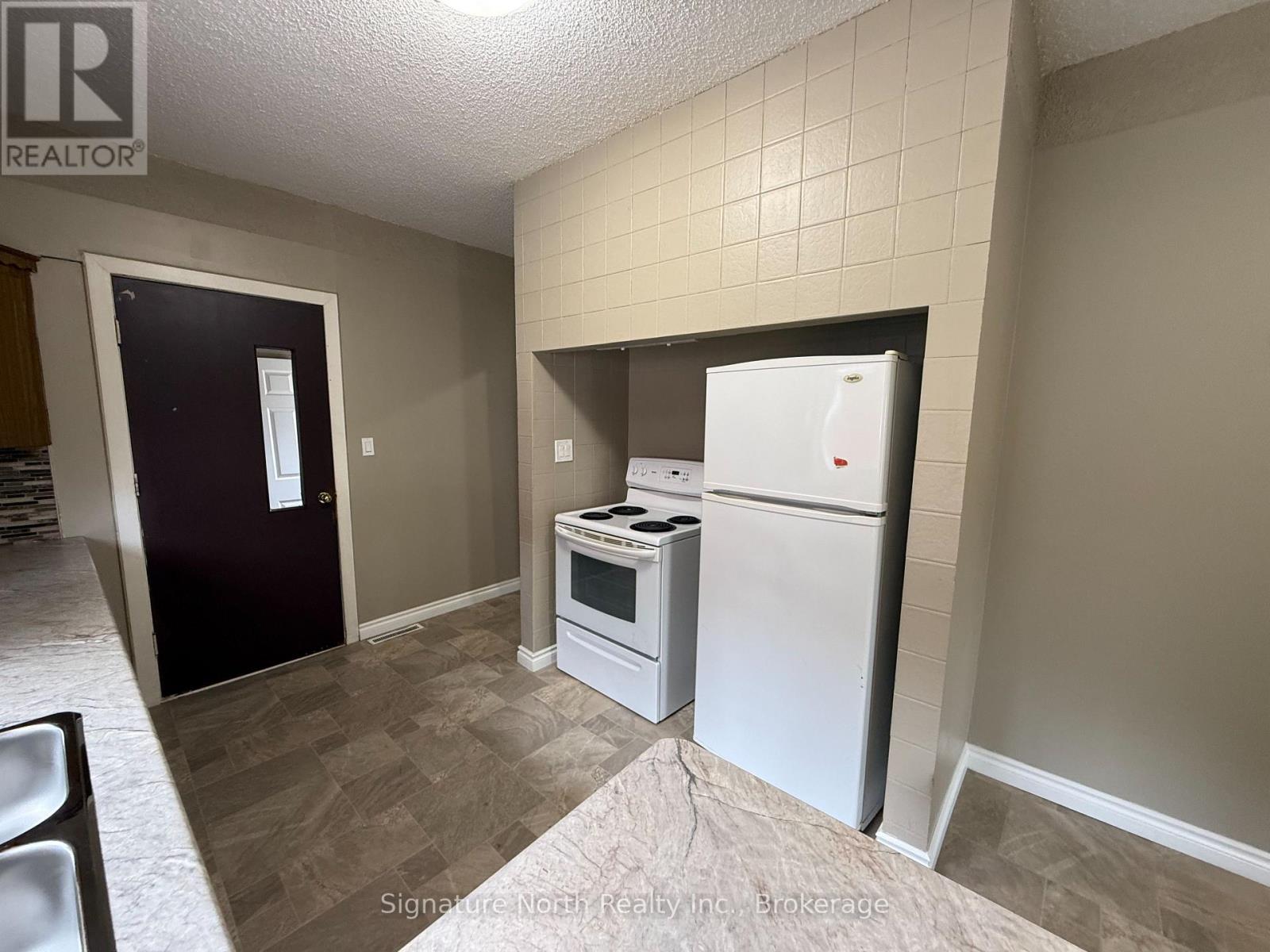 618 Mctavish Street, Thunder Bay, Ontario  P7C 3C6 - Photo 13 - X13824304