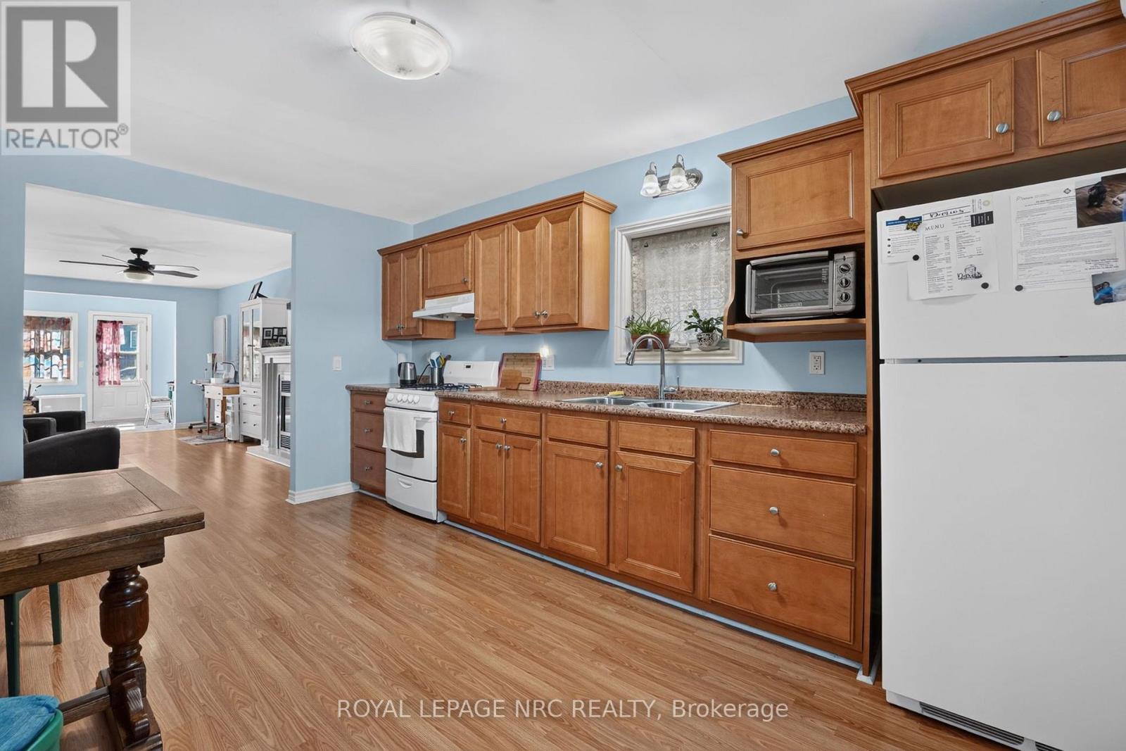 3852 Mathewson Avenue, Fort Erie (Crystal Beach), Ontario  L0S 1B0 - Photo 22 - X13824398