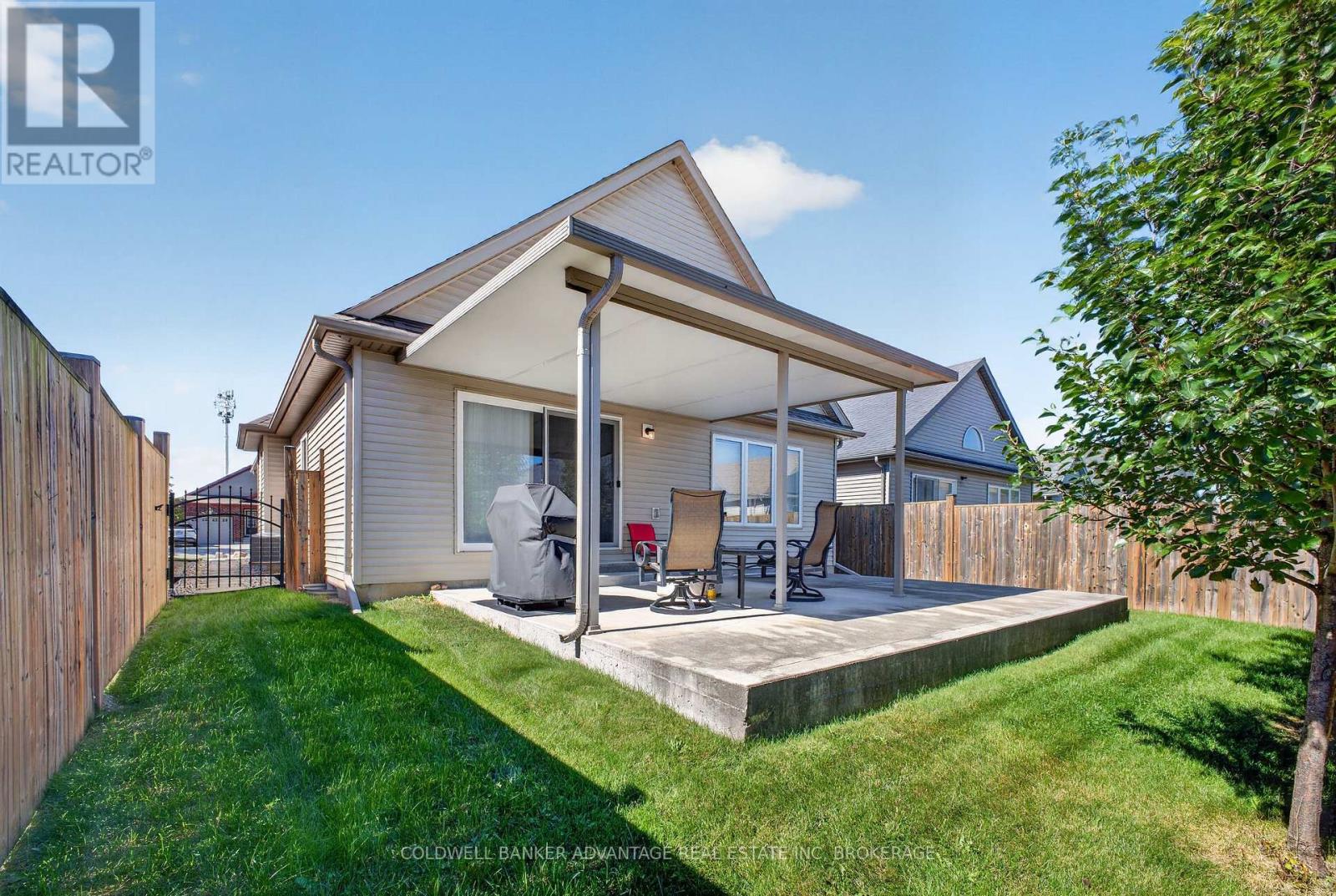 211 Classic Avenue, Welland (Lincoln/crowland), Ontario  L3B 0A3 - Photo 32 - X13824540