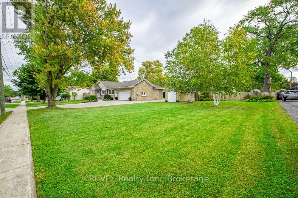 340 Thornwood Avenue, Fort Erie (Ridgeway), Ontario  L0S 1N0 - Photo 5 - X13824628