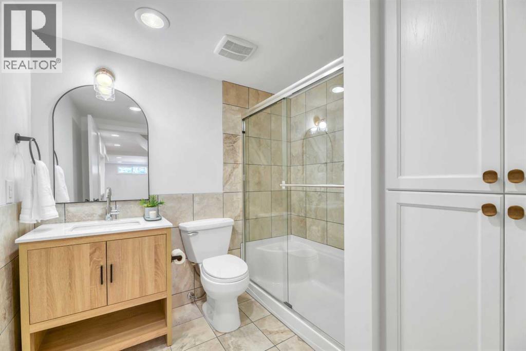 238 Hawktree Bay NW, Calgary, Alberta  T3G 2Z3 - Photo 39 - A2346500