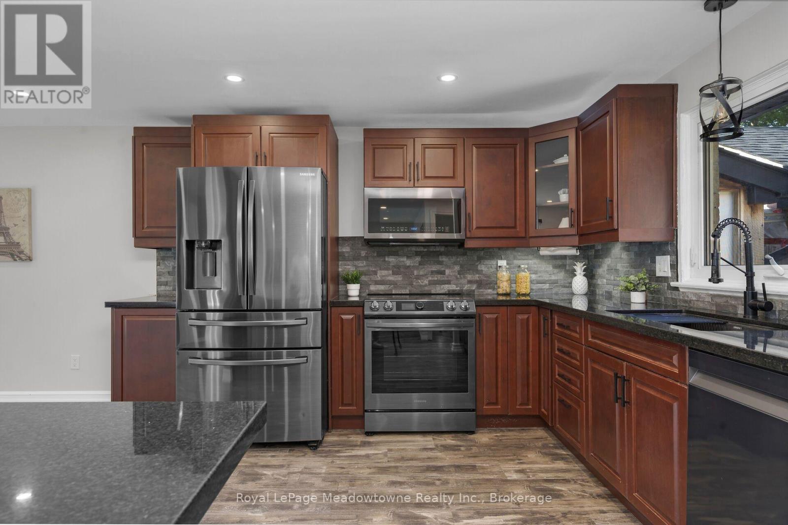 96 Macdonald Crescent, Milton (Dp Dorset Park), Ontario  L9T 2Y8 - Photo 8 - W13824606