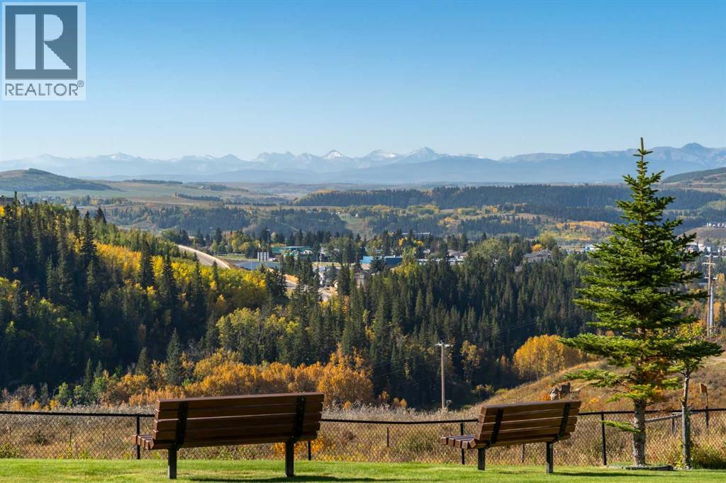 192 Sunset Point, Cochrane, Alberta  T4C 0L1 - Photo 37 - A2347421