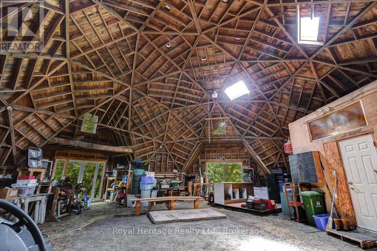 174 BIERWORTH ROAD photo 31