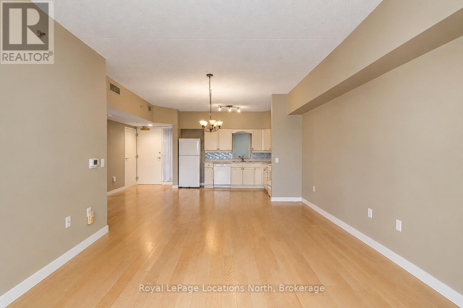 106 - 49 Raglan Street, Collingwood, Ontario  L9Y 1P7 - Photo 5 - S13824352