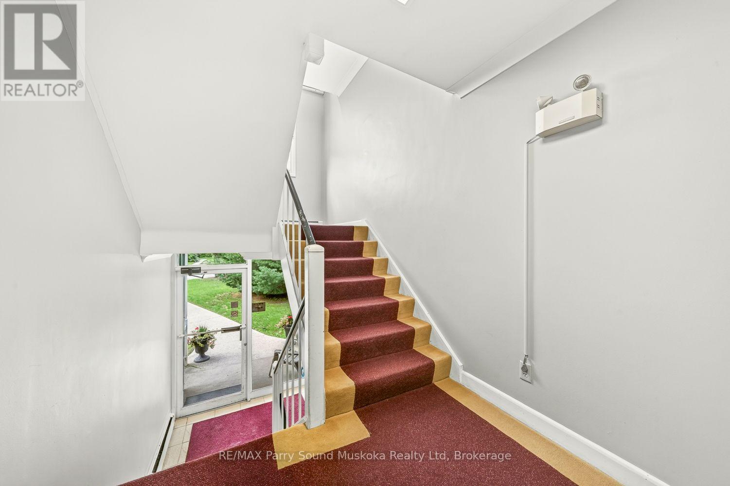 6 - 118 Isabella Street, Parry Sound, Ontario P2A 1N1 - Photo 5 - X13824432