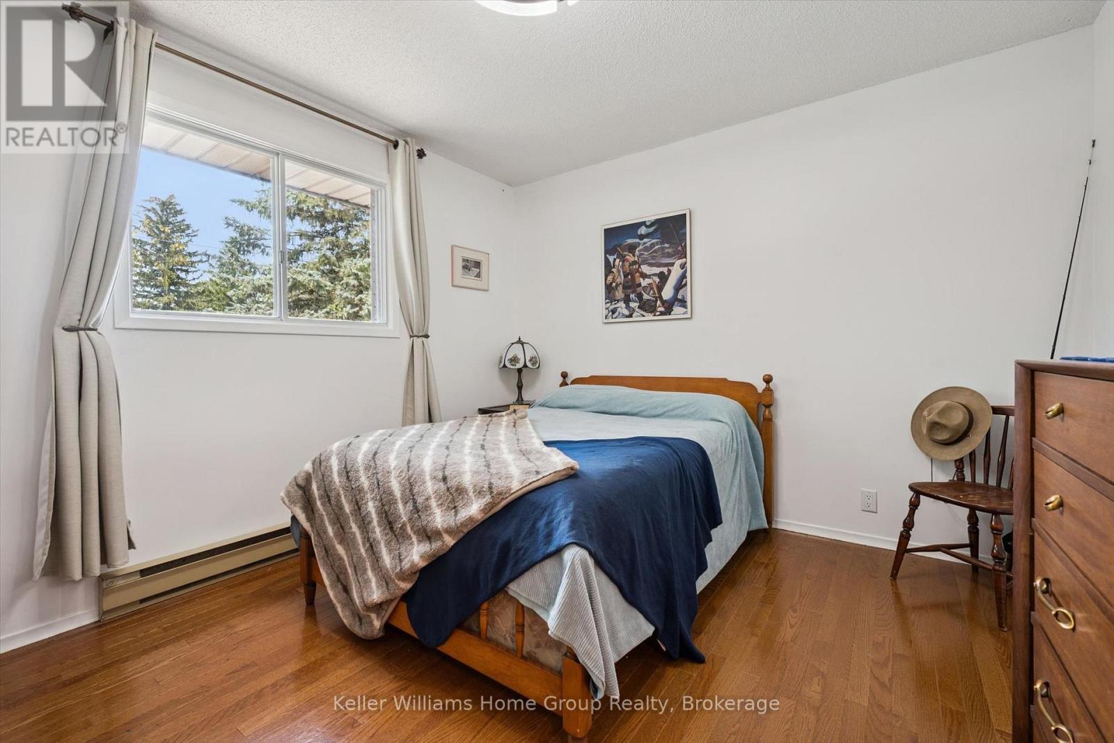 66 Woolwich Street W, Centre Wellington, Ontario  N0B 1S0 - Photo 19 - X13824564