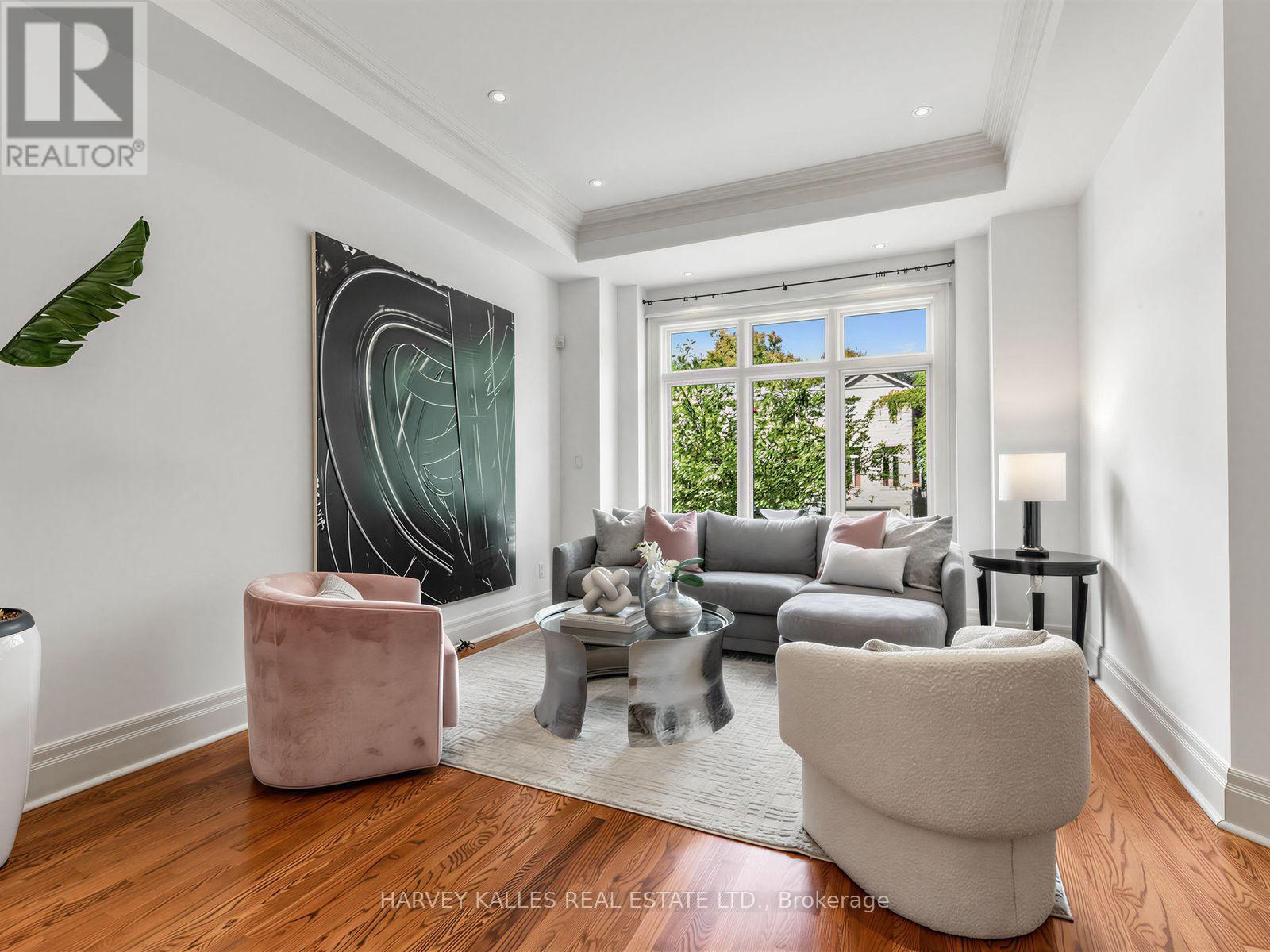 397 Brooke Avenue, Toronto, Ontario  M5M 2L5 - Photo 2 - C13824368