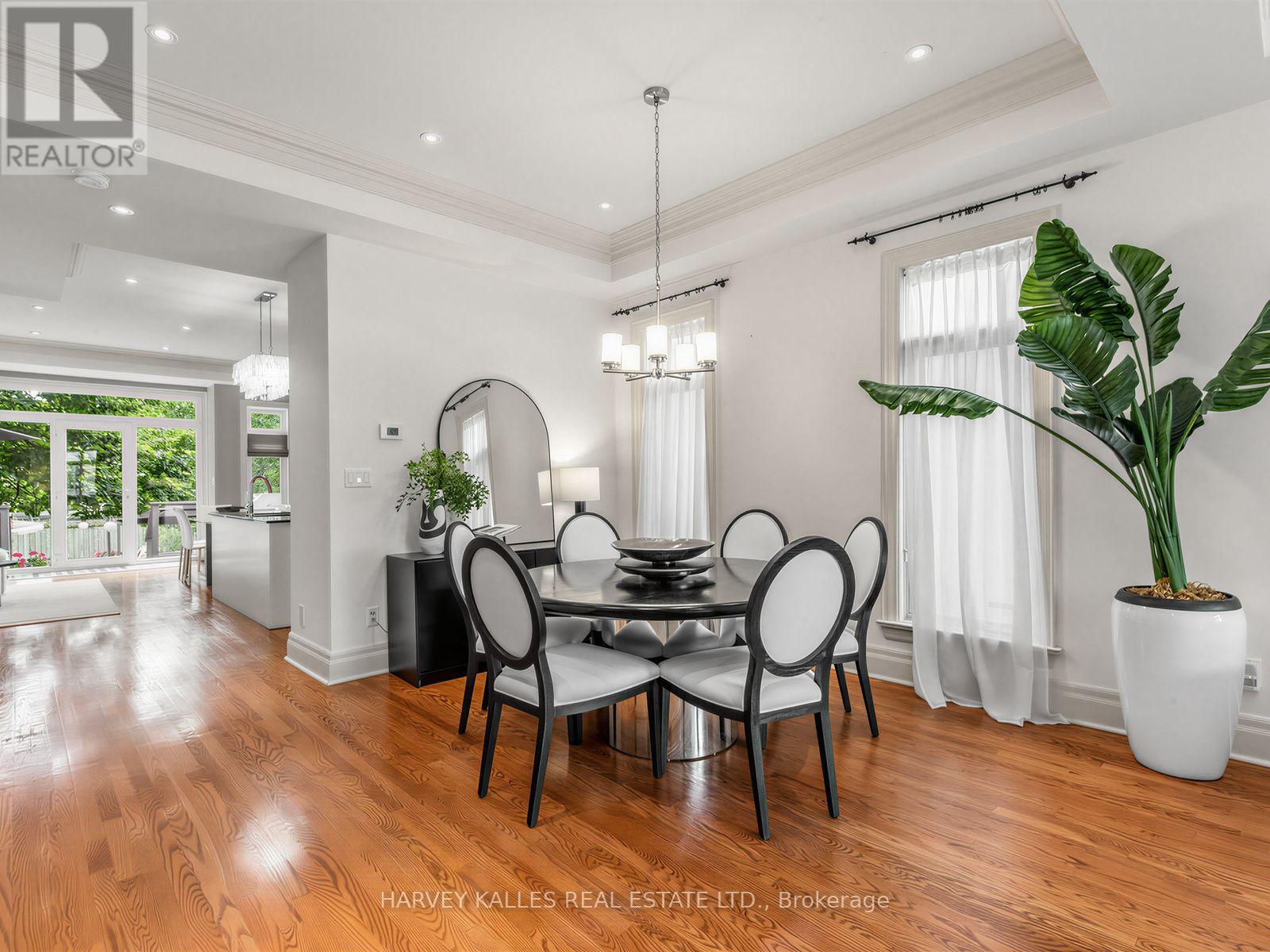 397 Brooke Avenue, Toronto, Ontario  M5M 2L5 - Photo 5 - C13824368