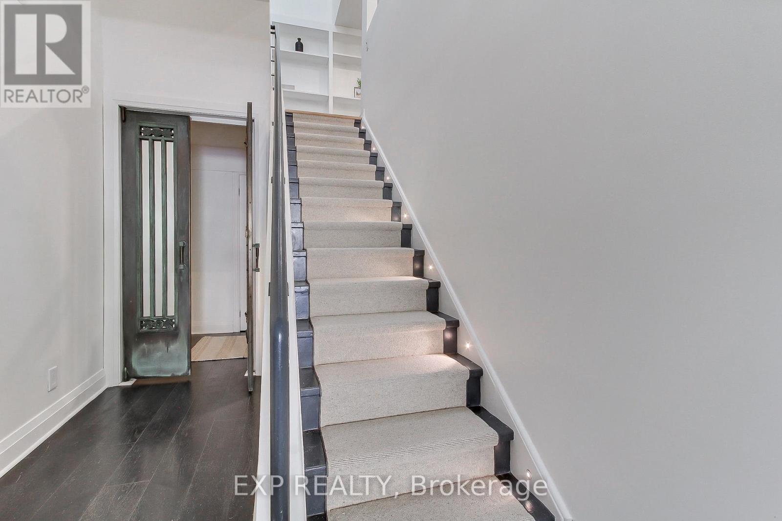4 - 306 Sackville Street, Toronto, Ontario  M5A 3G2 - Photo 7 - C13824610