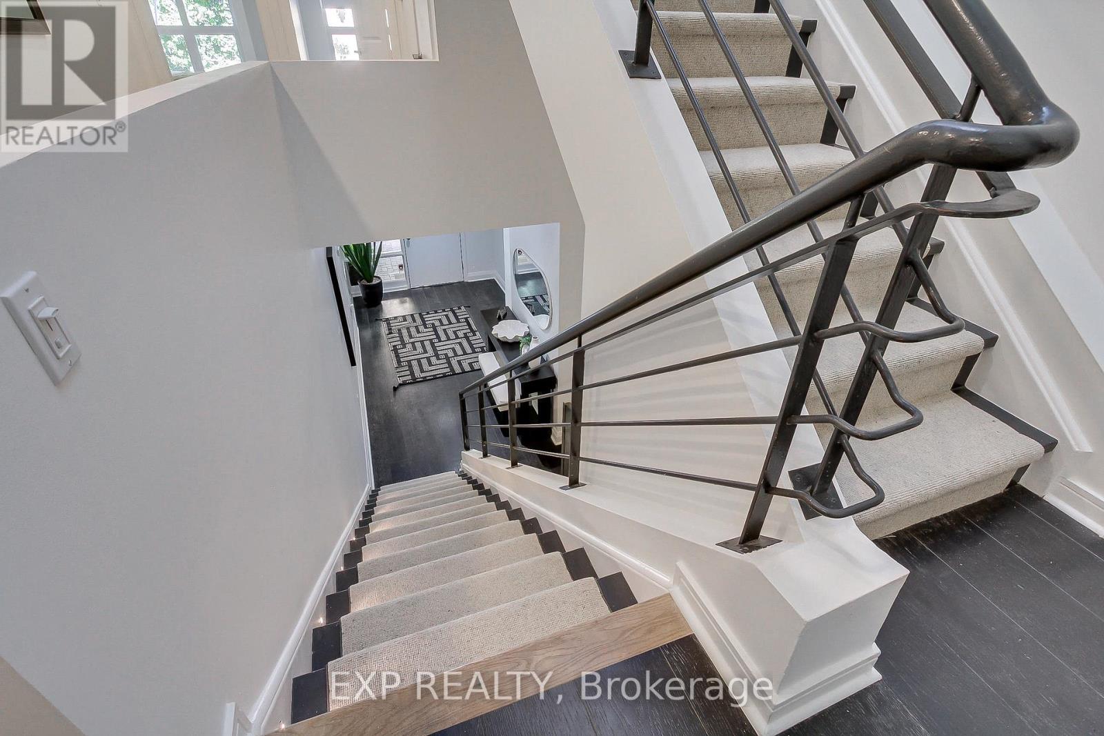 4 - 306 Sackville Street, Toronto, Ontario  M5A 3G2 - Photo 8 - C13824610