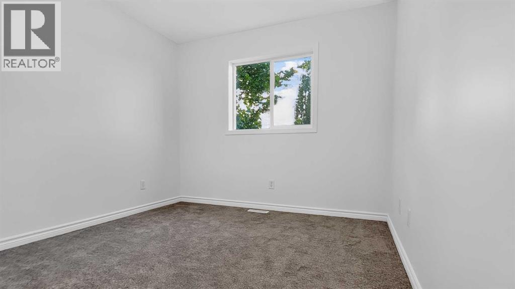 230 Pinnacle Drive photo 17
