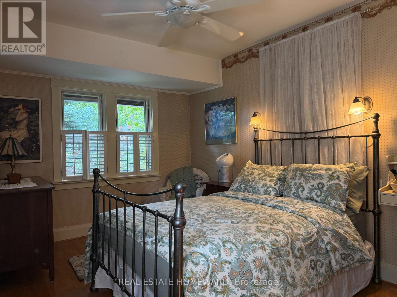 61 Normandy Boulevard, Toronto, Ontario  M4L 3K4 - Photo 10 - E13824364