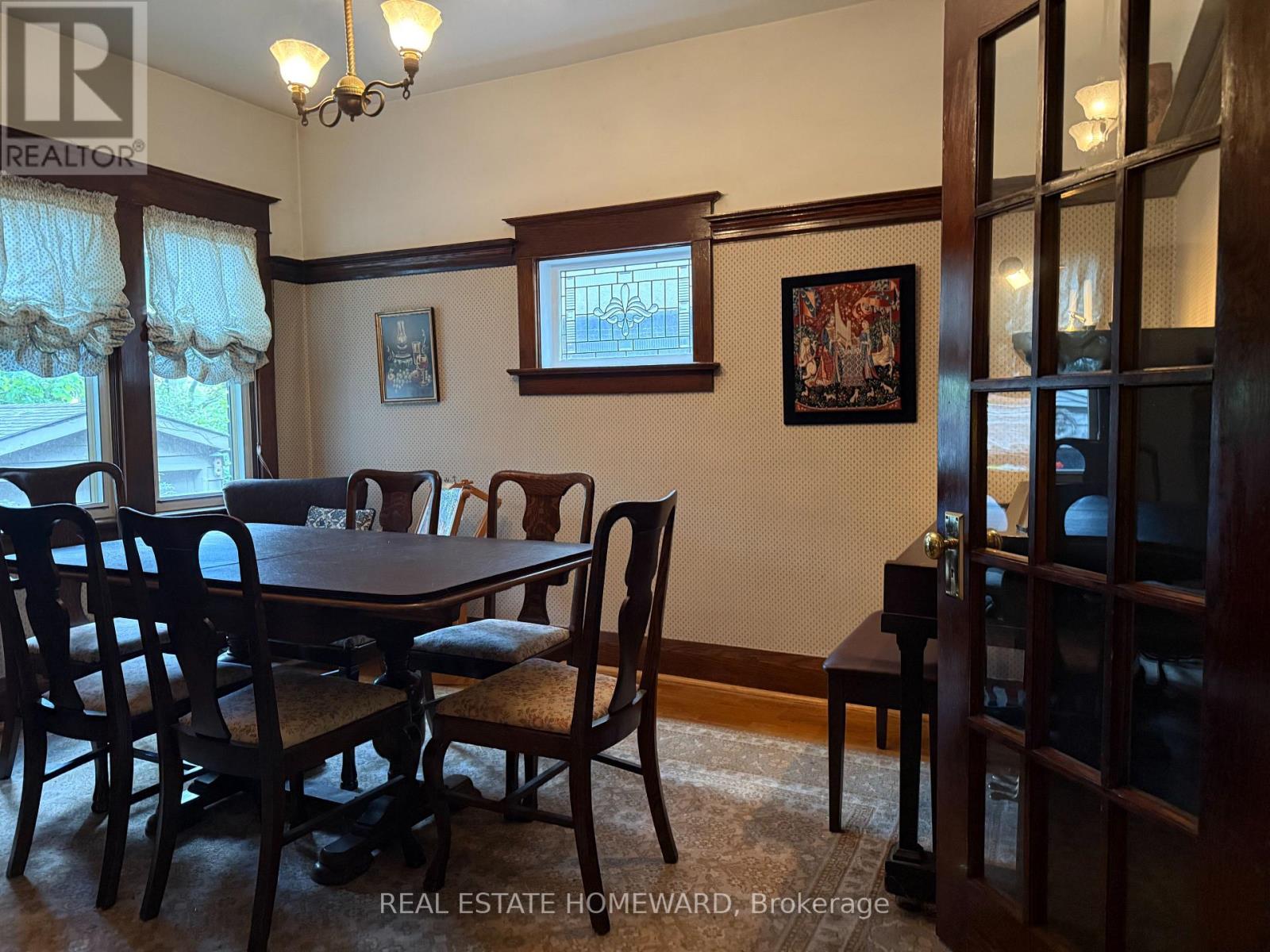 61 Normandy Boulevard, Toronto, Ontario  M4L 3K4 - Photo 4 - E13824364