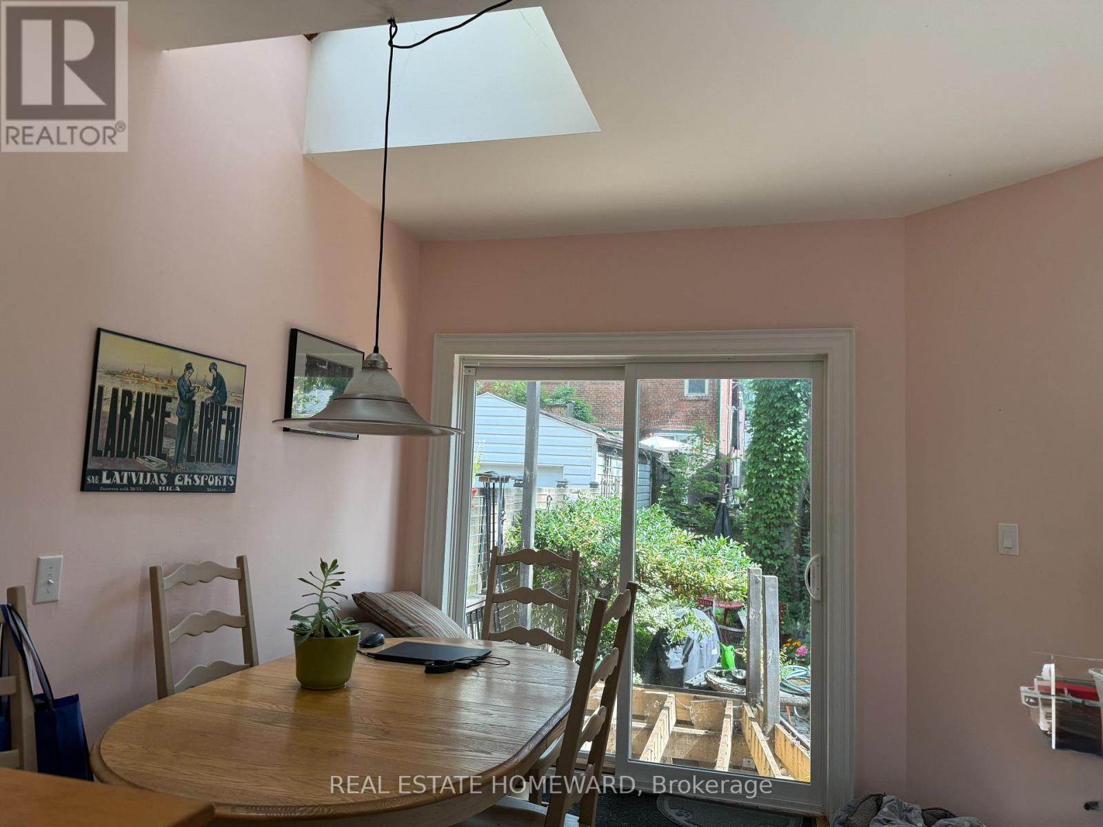 61 Normandy Boulevard, Toronto, Ontario  M4L 3K4 - Photo 9 - E13824364