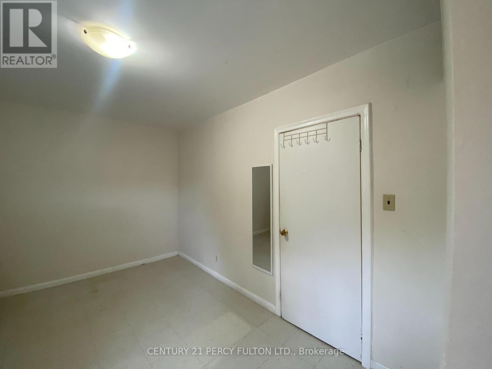 3 - 169 Mary Street N, Oshawa, Ontario  L1G 5C1 - Photo 14 - E13824400