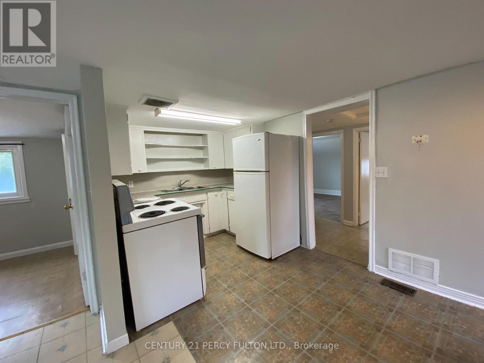 1 - 169 Mary Street N, Oshawa, Ontario  L1G 5C1 - Photo 6 - E13824410