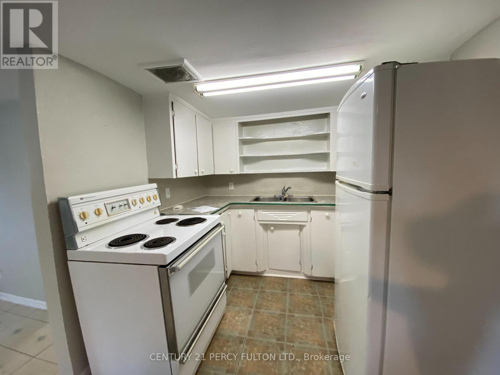 1 - 169 Mary Street N, Oshawa, Ontario  L1G 5C1 - Photo 7 - E13824410