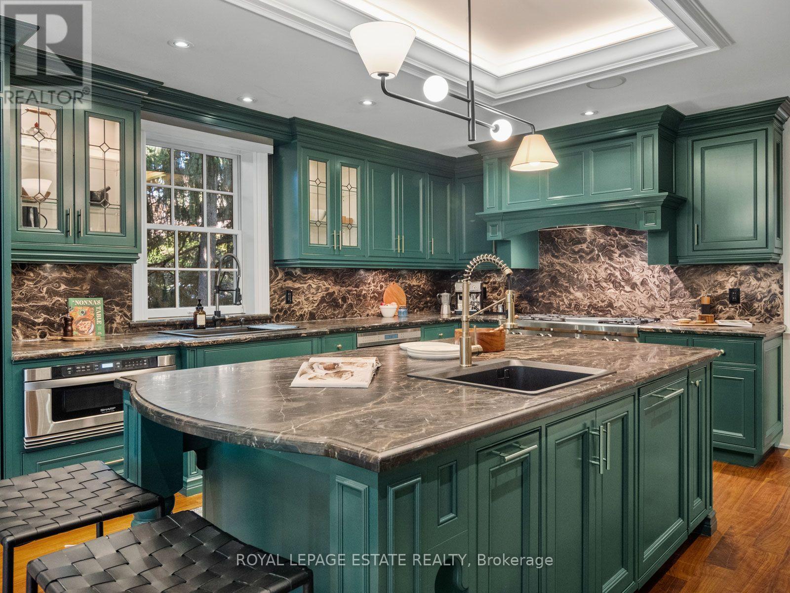 22 Hill Crescent, Toronto, Ontario  M1M 1H9 - Photo 10 - E13824440