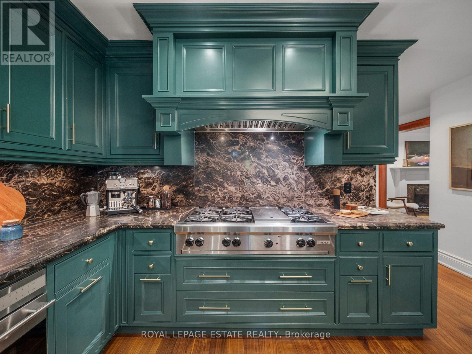 22 Hill Crescent, Toronto, Ontario  M1M 1H9 - Photo 11 - E13824440