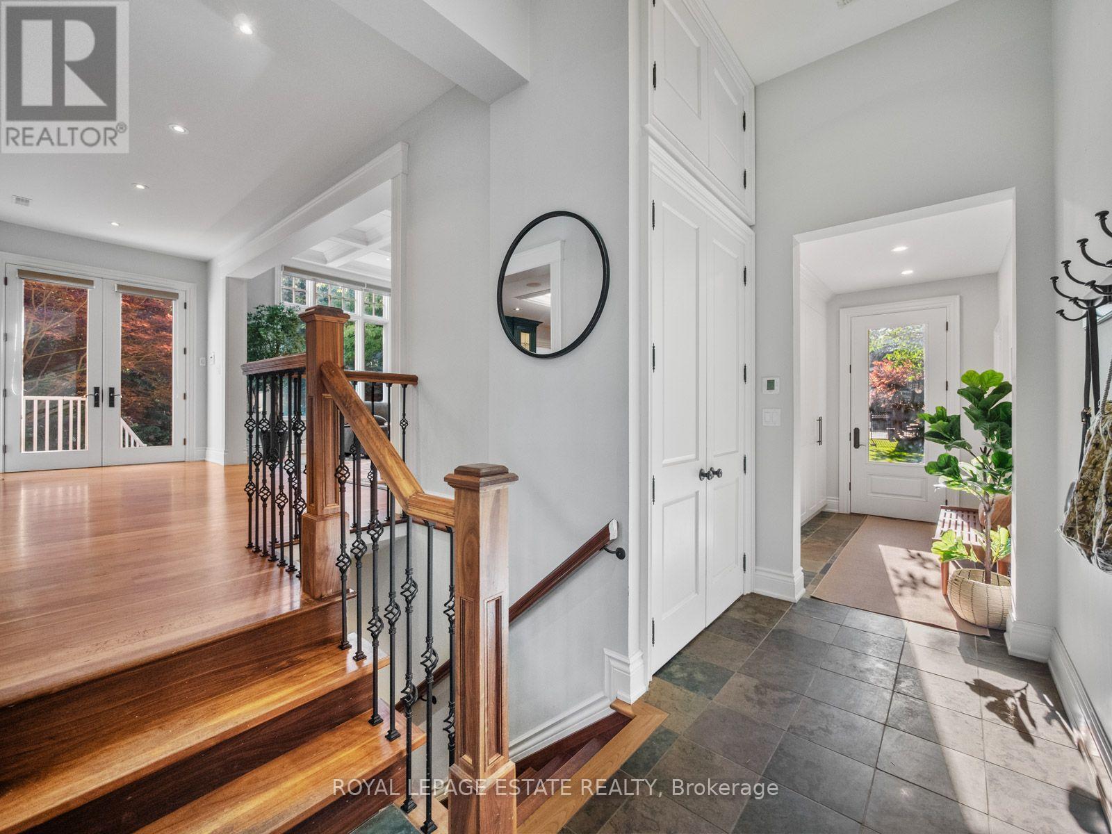22 Hill Crescent, Toronto, Ontario  M1M 1H9 - Photo 16 - E13824440