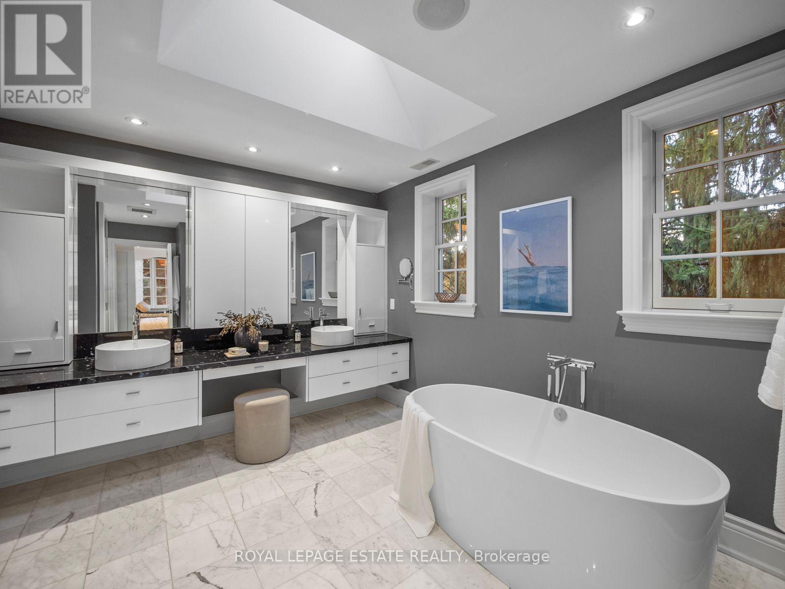 22 Hill Crescent, Toronto, Ontario  M1M 1H9 - Photo 19 - E13824440