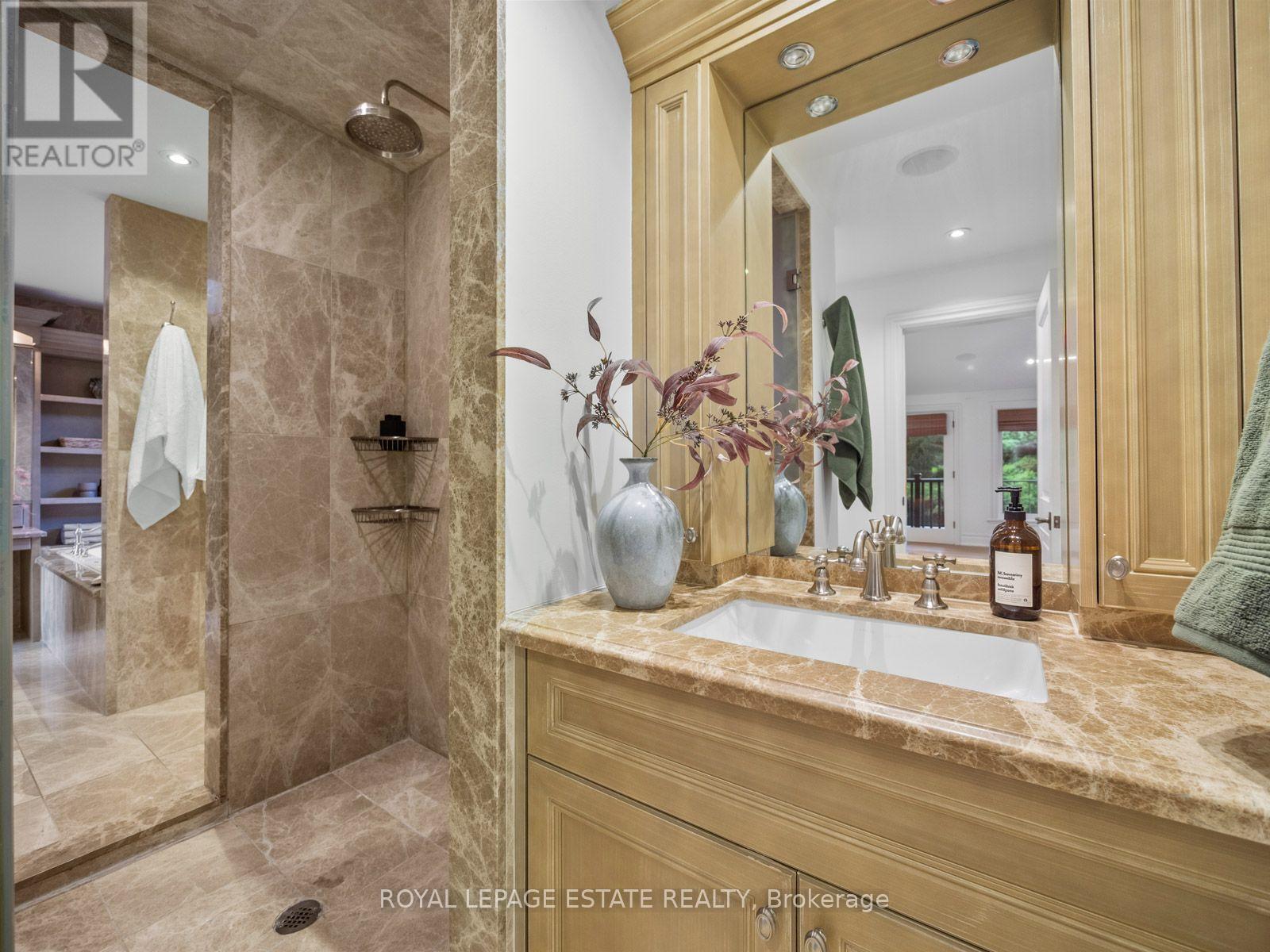 22 Hill Crescent, Toronto, Ontario  M1M 1H9 - Photo 28 - E13824440