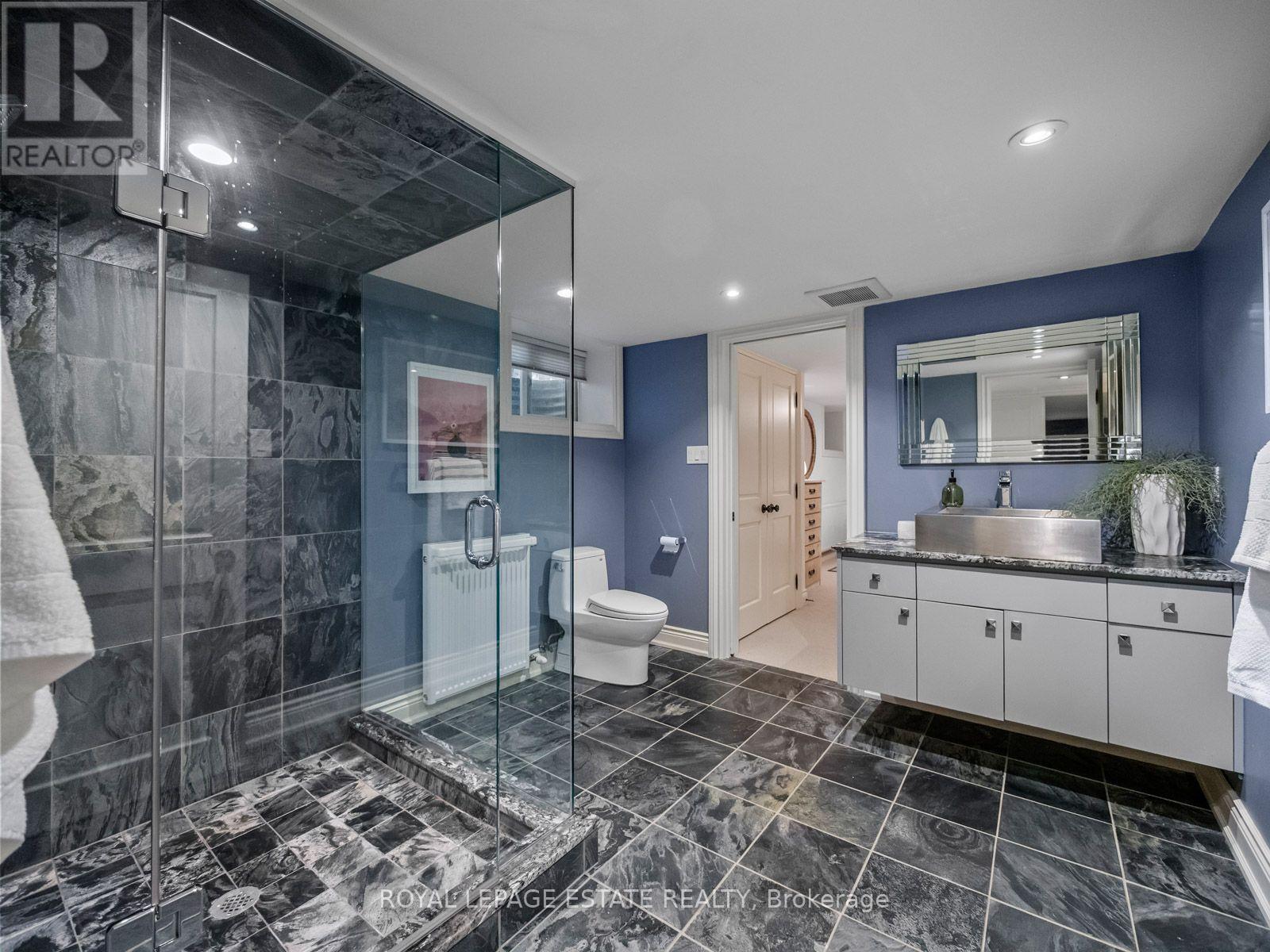 22 Hill Crescent, Toronto, Ontario  M1M 1H9 - Photo 34 - E13824440
