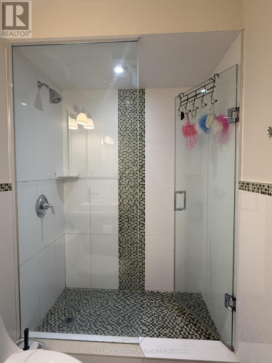 Bsmt - 25 Westbourne Avenue, Toronto, Ontario  M1L 2Y1 - Photo 18 - E13824478