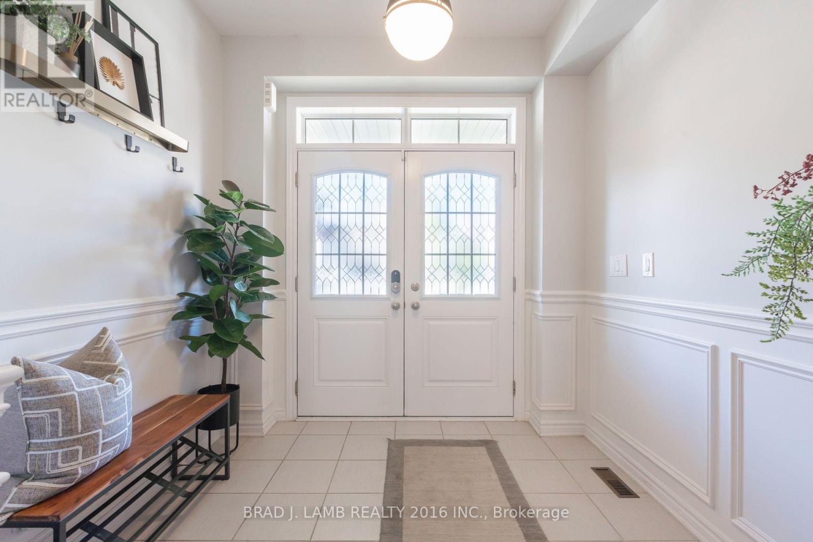 57 Sutcliffe Drive, Whitby, Ontario  L1R 0R1 - Photo 2 - E13824510
